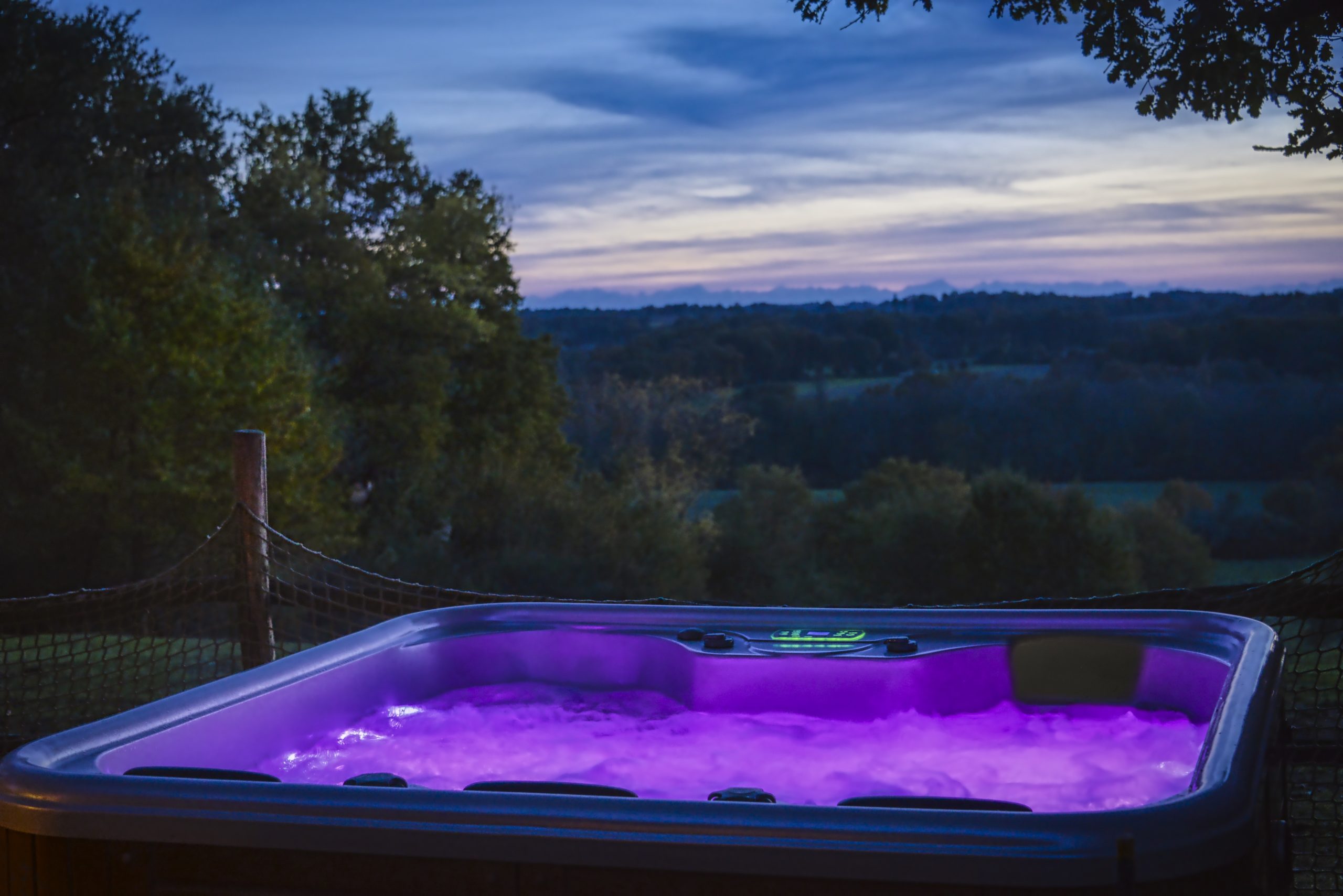 Photo la cabane perchée au bois d'Emma et Loue, Eauze, Gers, Midi pyrénnées, Occitanie (2)