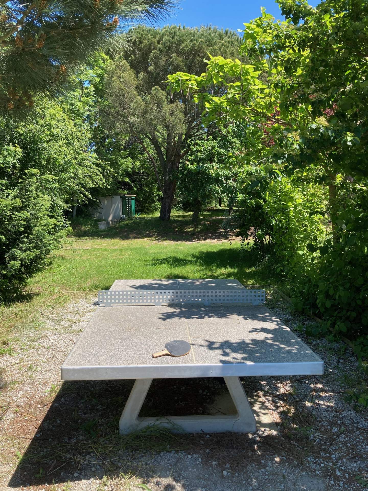 IMG_6598 Hébergement insolite en Languedoc-Roussillon avec table de ping-pong en pleine nature.