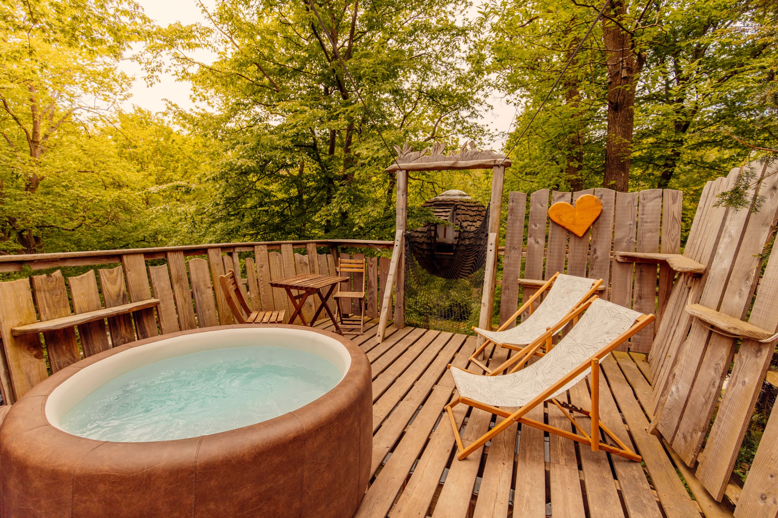 Lovers comp jacuzzi Bois de Rosoy crédit - Elsa et Cyril Mai 2022