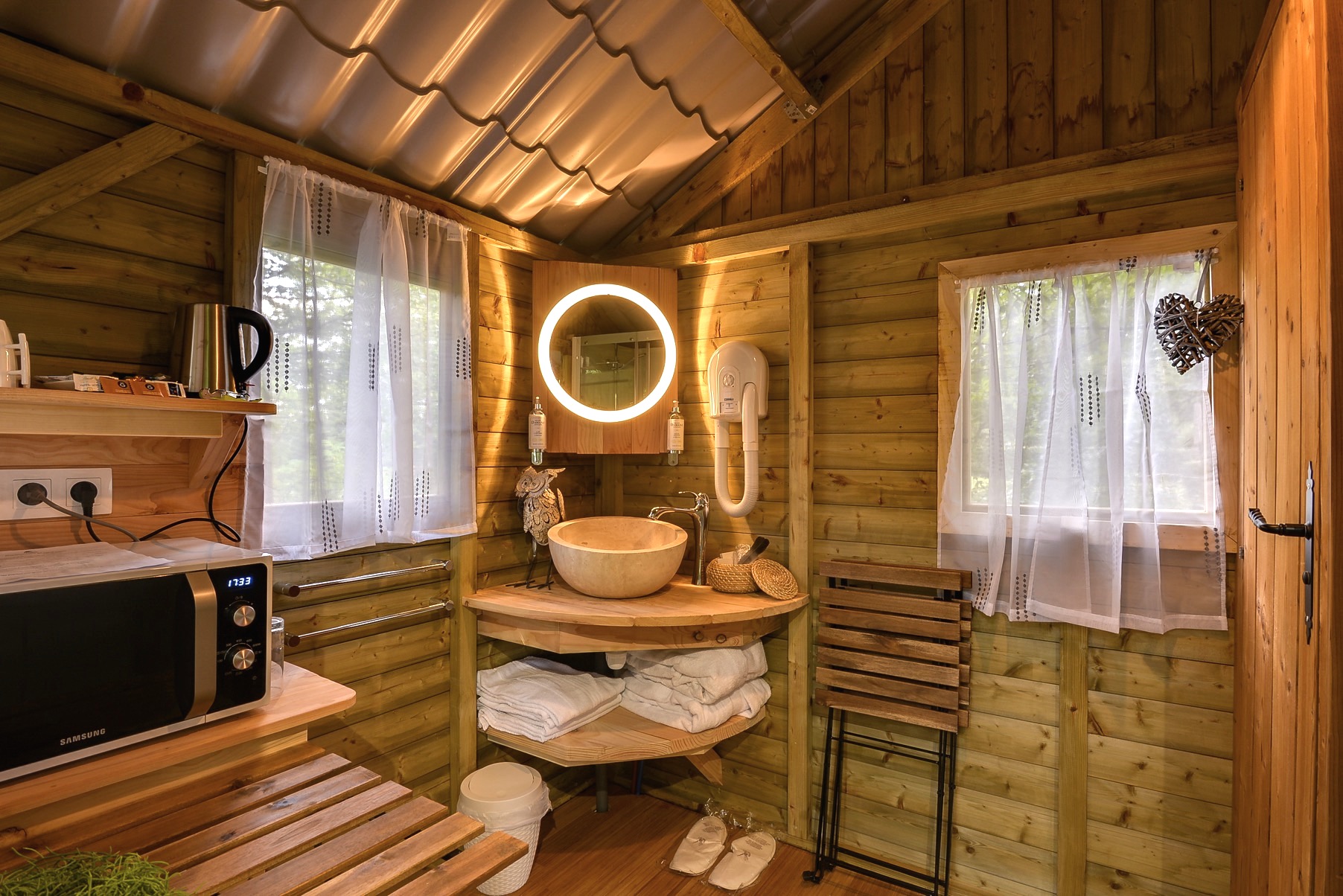 cocoon plume salle de bain - bois de rosoy