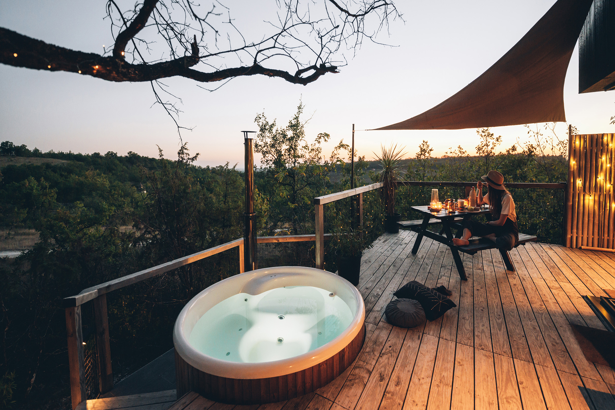 Cabane-Spa_-ShouSuguiBan_@bestjobers_PELLA-ROCA_www.pella-roca-34