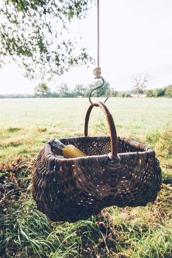 cabane-arbre-panier-repas
