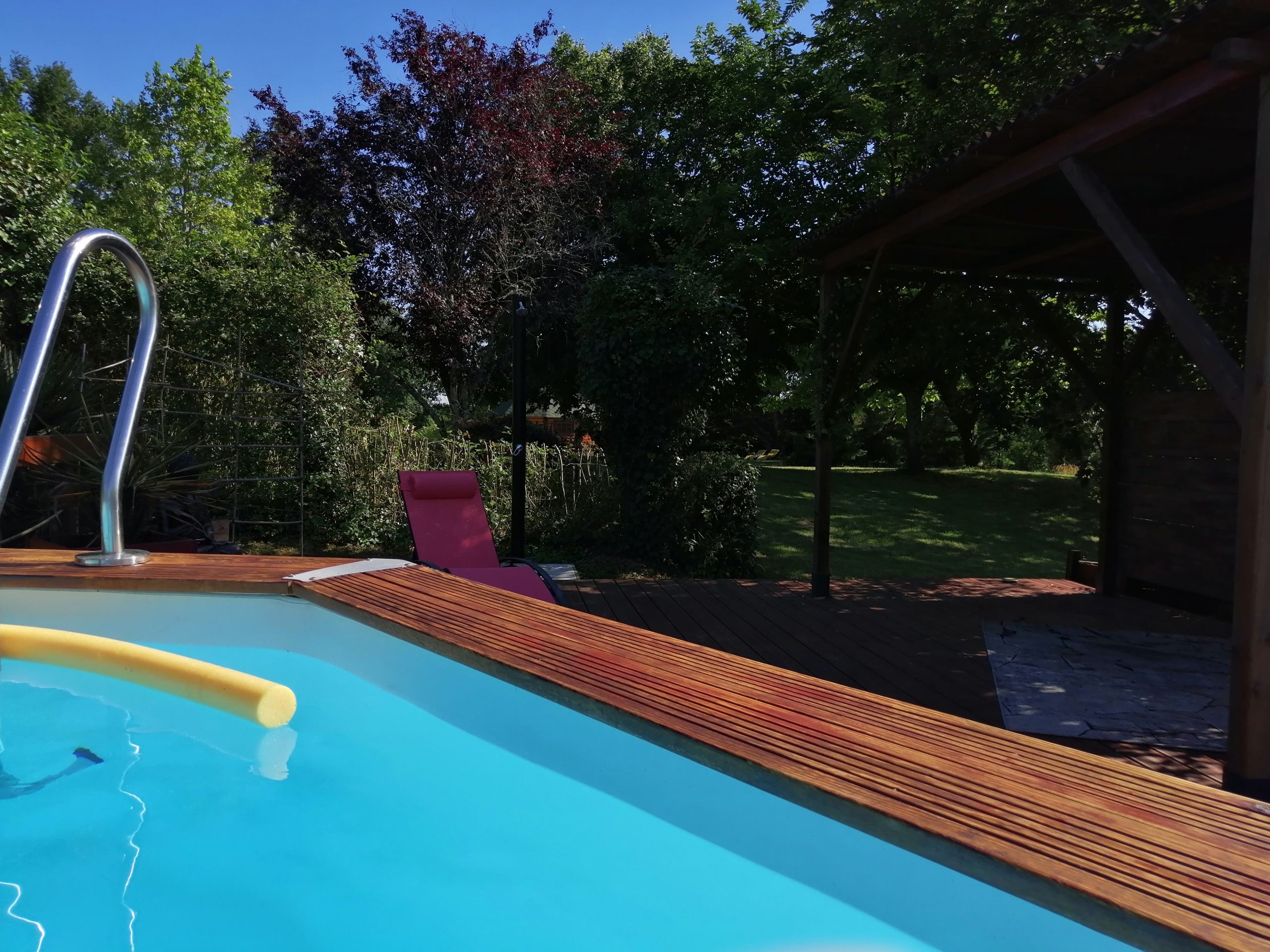 IMG_20240625_173351 Hébergement insolite en Midi-Pyrénées avec piscine et jardin verdoyant.