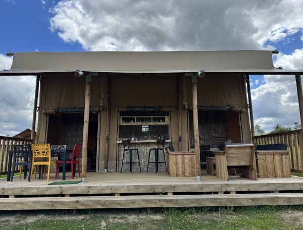 AE8F12D0-99CE-48A8-82E9-BBB3997DE6F0