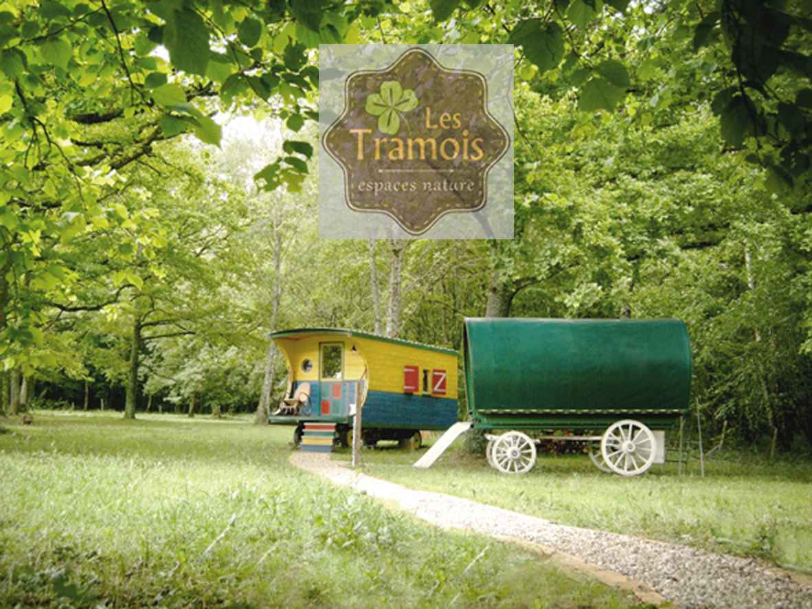 Roulottes - Les Tramois, Donzy