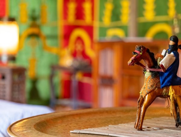 Au-Bonheur-Nomade-Interieur-Tente-Caidale-Marocaine-6-10m