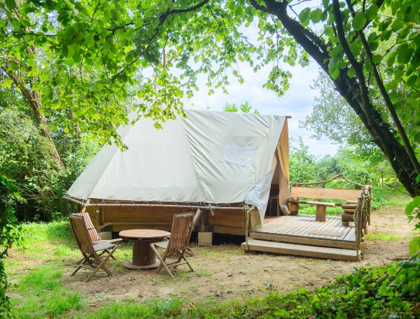 Au-Bonheur-Nomade-Tipi-Trappeur-Exterieur-1-10m