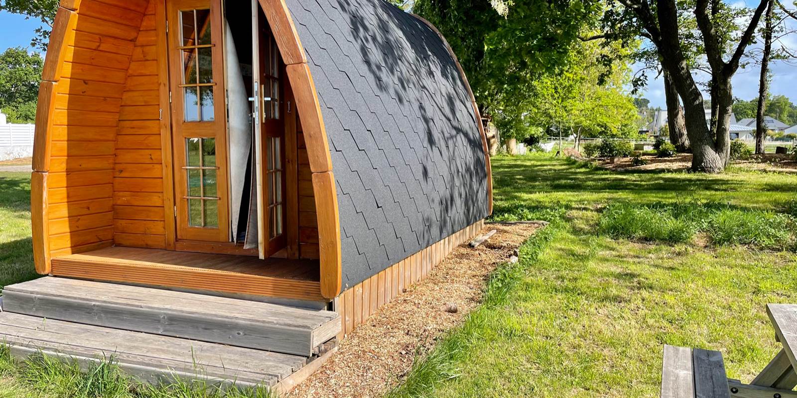 7EEAF26F-EF16-4F99-B4DC-B1826F70CDE0