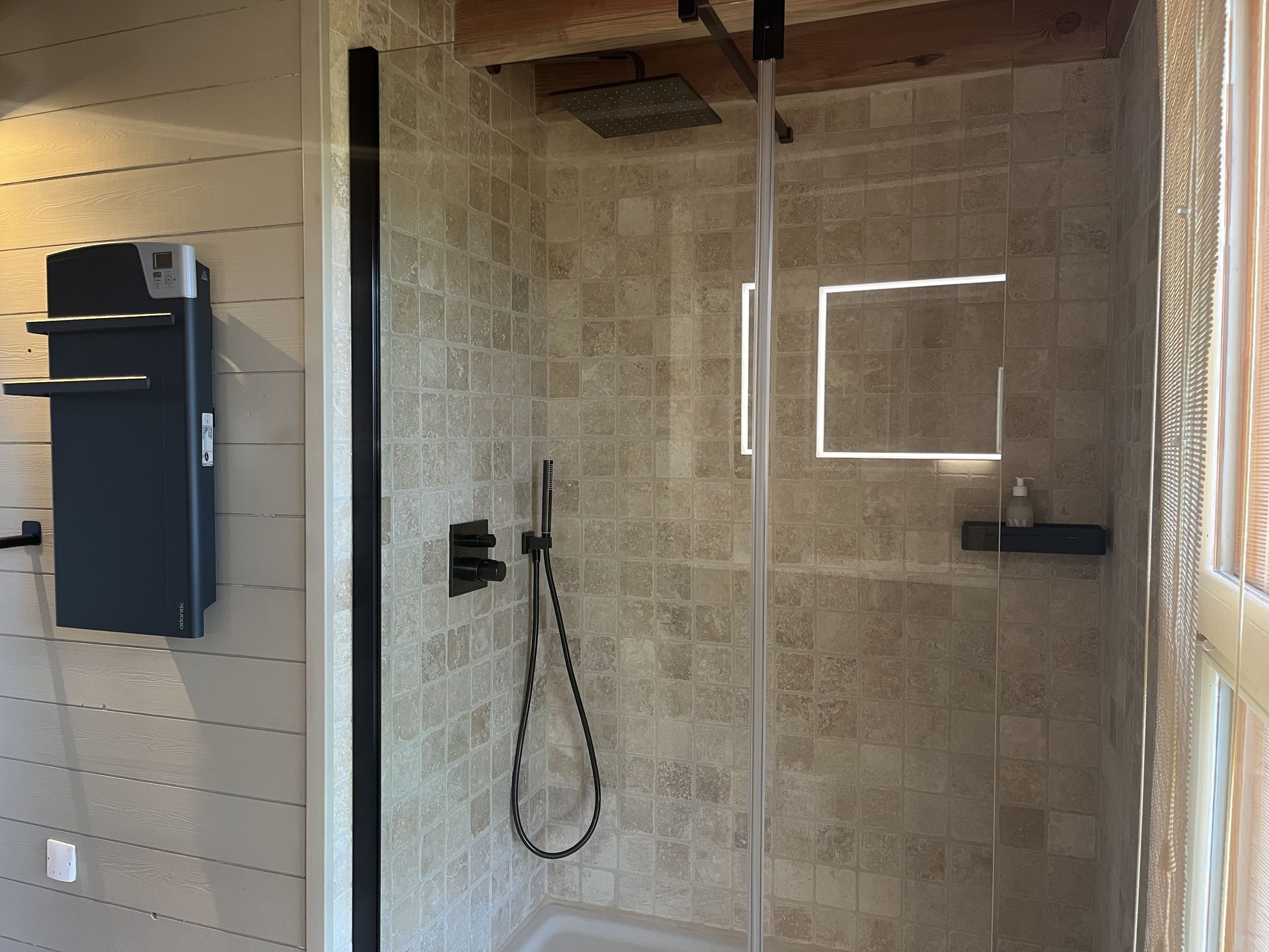 salle d'eau 2_SMALL_compressed