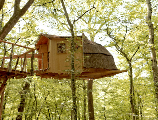 Cabanes du bois clair Eole ouverture