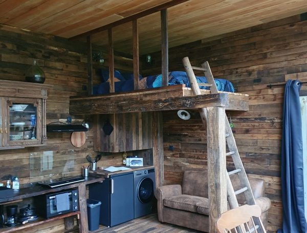 20231023_174200-scaled